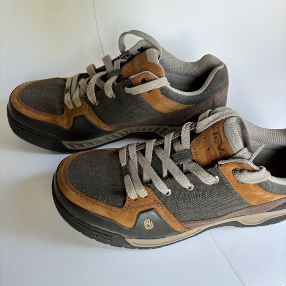 TEVA Men's Vibram Hiking Shoe - Picture 3 of 7